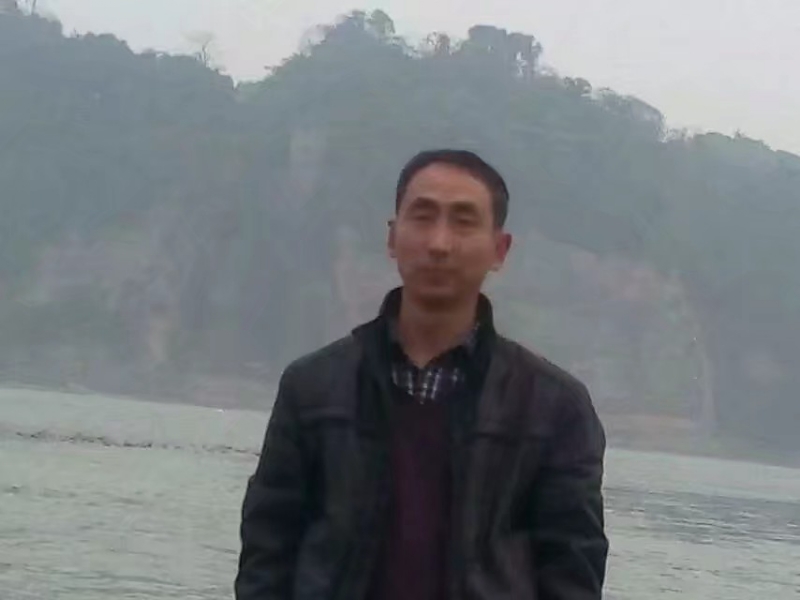 玉树临疯的第二张照片--邢台中老年相亲网